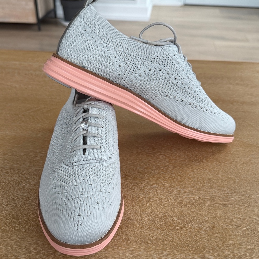 Cole Haan Knit Original Grand Light Grey Oxfords - Picture 2 of 5